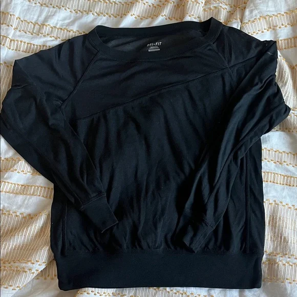 Nike Black Dri-FIT Crew Neck Pullover - Picture 1 of 2